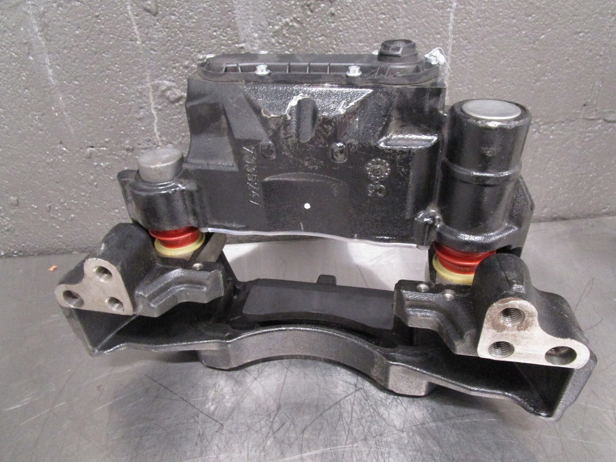 BENDIX ADB22X +12° COMPLETE CALIPER WITH CARRIER RIGHT (R) (B-7911) resmi