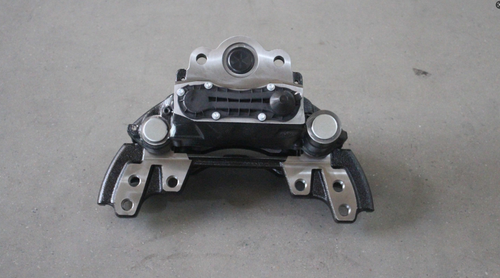 BENDIX ADB22X 0° COMPLETE CALIPER WITH CARRIER RIGHT (R) (B-7912) resmi